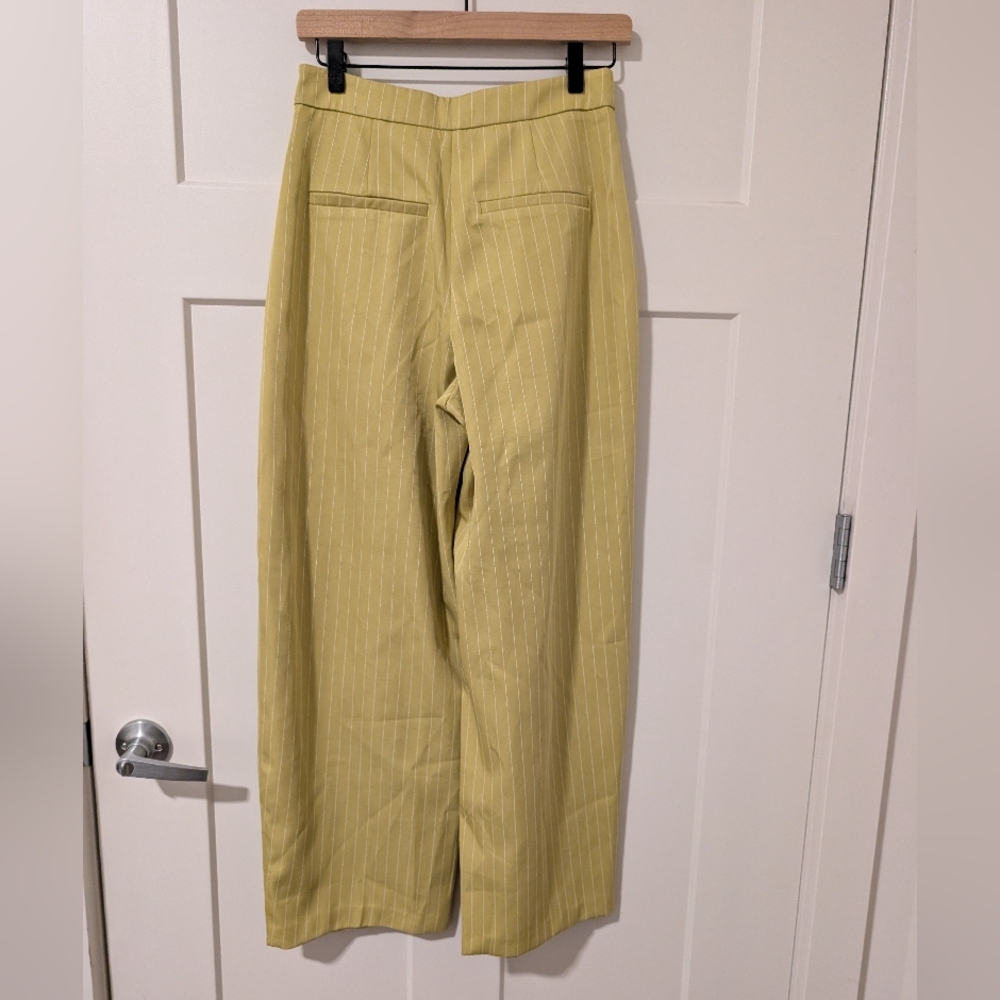 Arrange Striped Barrel Pants - Picture 5 of 12